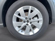 SEAT Arona Reference Edition 1.0 TSI in Magnet-Grau Metallic