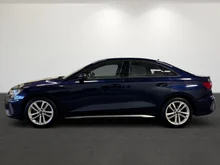 Audi A3 Limousine 35 TDI S line exterieur in Navarrablau Metallic