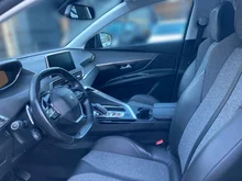 Peugeot 3008 1,2 PureTech 130 S&S ECO Allure in schwarz - metallic