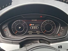 Audi A5 Sportback 3.0 TDI quattro Sport in 2Y Gletscherweiß Metallic