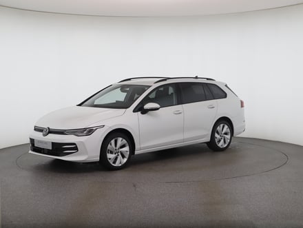 VW Golf Variant Business mHeV DSG