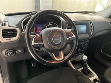 Jeep Compass 1,6 MultiJet FWD 6MT Longitude in Alpine White