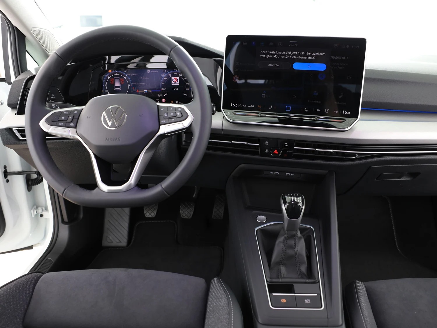 Bild eines VW Golf Variant Business TDI
