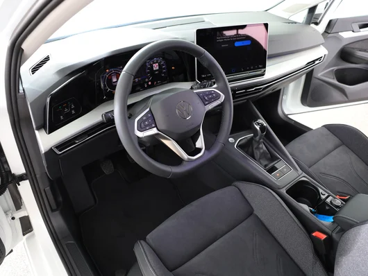 Bild eines VW Golf Variant Business TDI