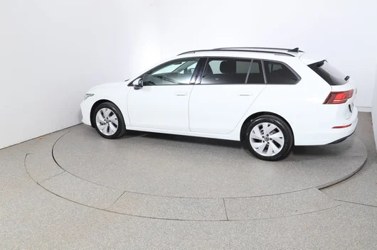 Bild eines VW Golf Variant Business TDI