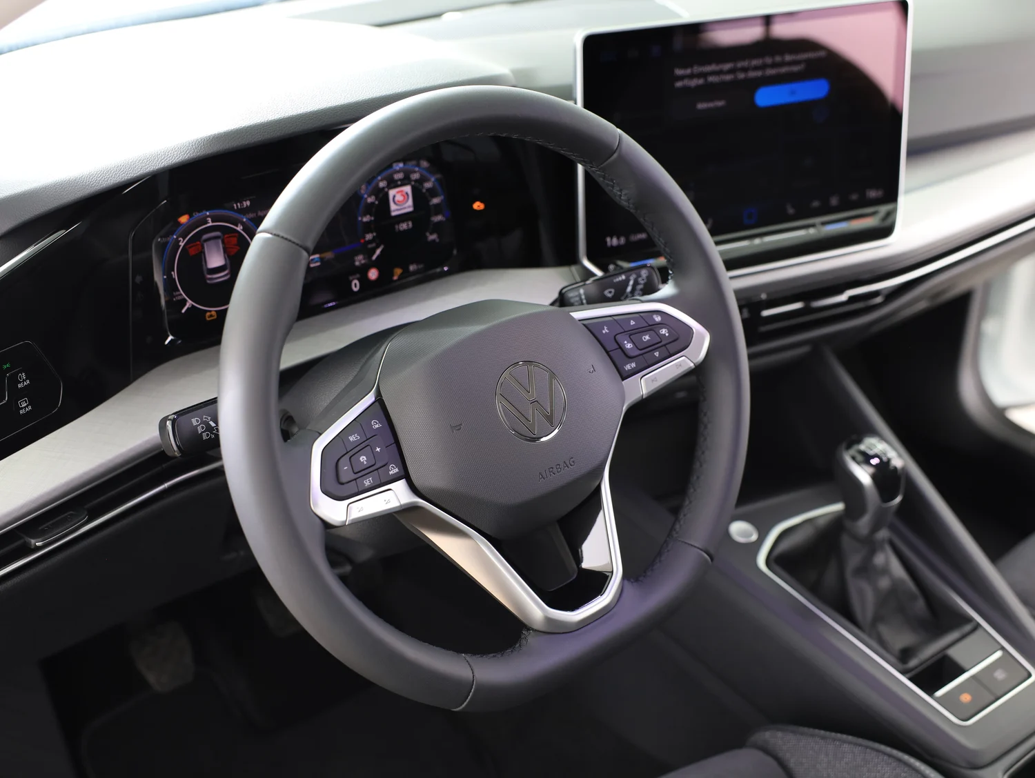 Bild eines VW Golf Variant Business TDI