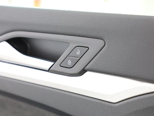 Bild eines VW Golf Variant Business TDI