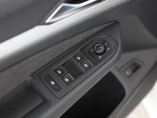 Bild eines VW Golf Variant Business TDI