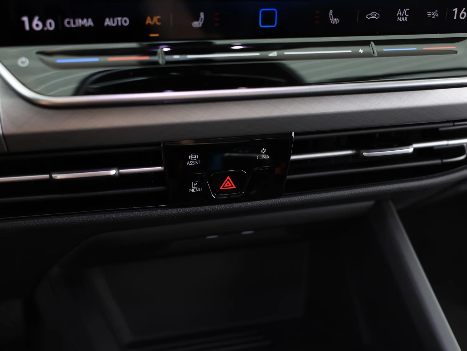 Bild eines VW Golf Variant Business TDI