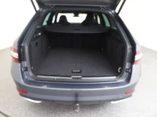 Škoda Superb Combi SportLine TDI DSG in Quarz-Grau Metallic