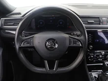 Škoda Superb Combi SportLine TDI DSG in Quarz-Grau Metallic