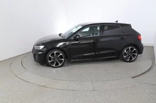 Thumbnail-Foto von Fahrzeug