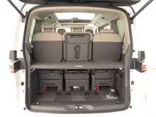 VW Multivan Edition eHybrid 180 kW 4MOTION in Candyweiß/Dach Deepblack