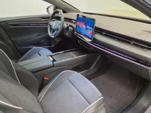 VW ID.7 Tourer Pro 210 kW Business - 77 kWh in Mondsteingrau