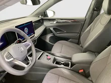 VW Tiguan Friends eTSI DSG in Delfingrau Metallic
