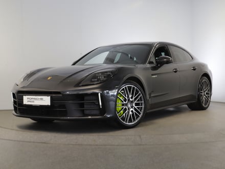 Porsche Panamera 4 E-Hybrid