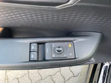 CUPRA Born X 60/63 150kW/204PS in Nacht-Schwarz Metallic