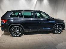 Škoda Kodiaq 4x4 SportLine TDI SCR DSG in Black-Magic Perleffekt