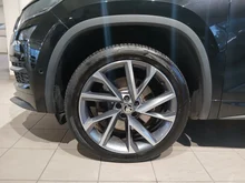 Škoda Kodiaq 4x4 SportLine TDI SCR DSG in Black-Magic Perleffekt