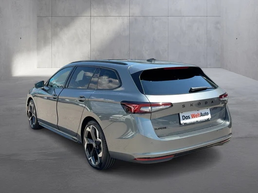 Bild eines Škoda Superb Combi Sportline TSI mHEV DSG