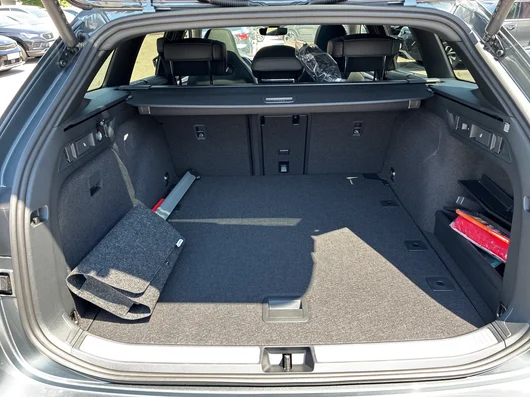 Bild eines Škoda Superb Combi Sportline TSI mHEV DSG