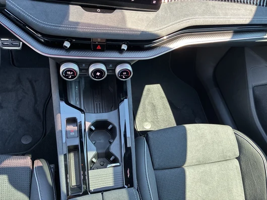 Bild eines Škoda Superb Combi Sportline TSI mHEV DSG
