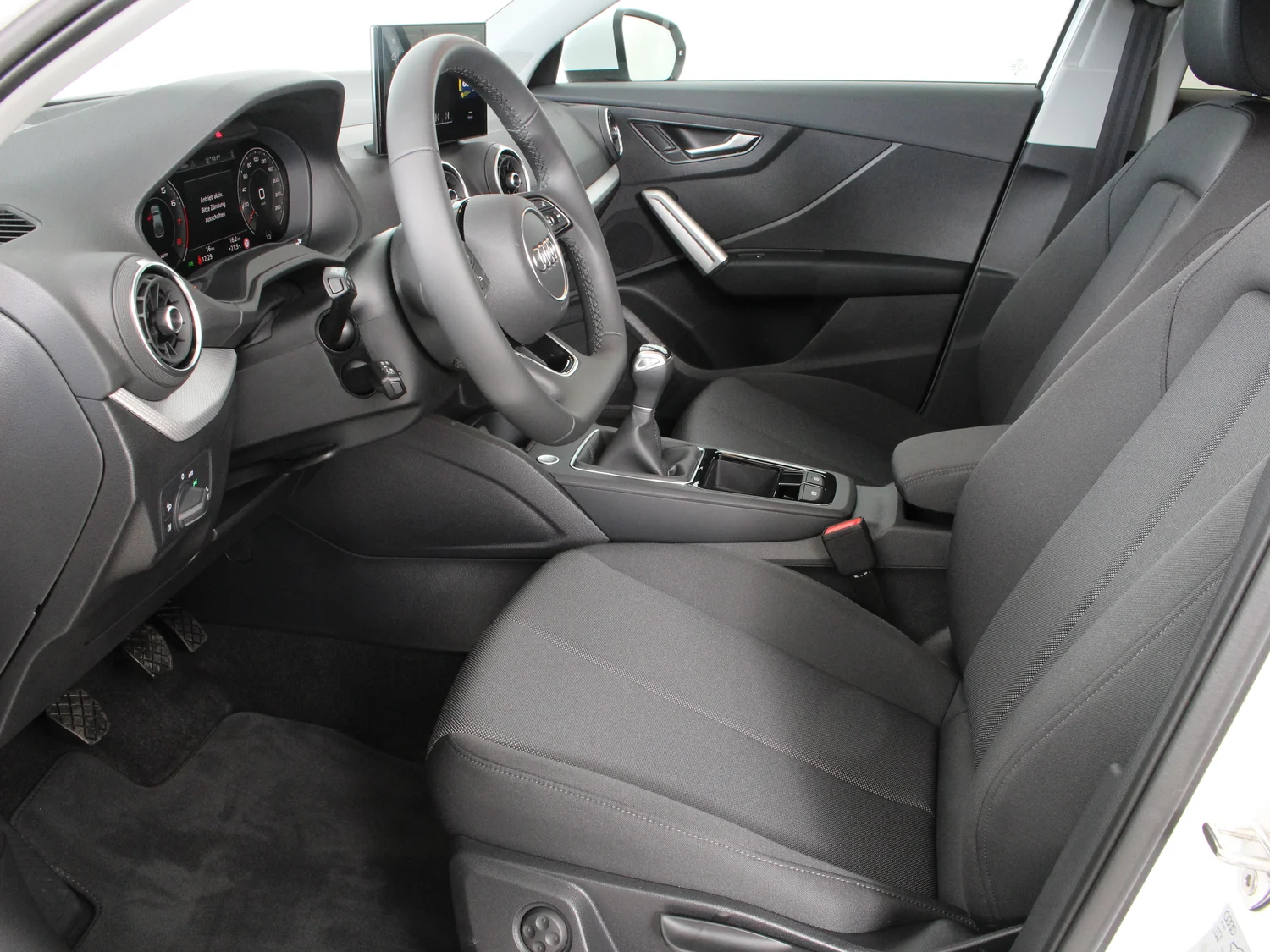 Bild eines Q2 35 TFSI admired