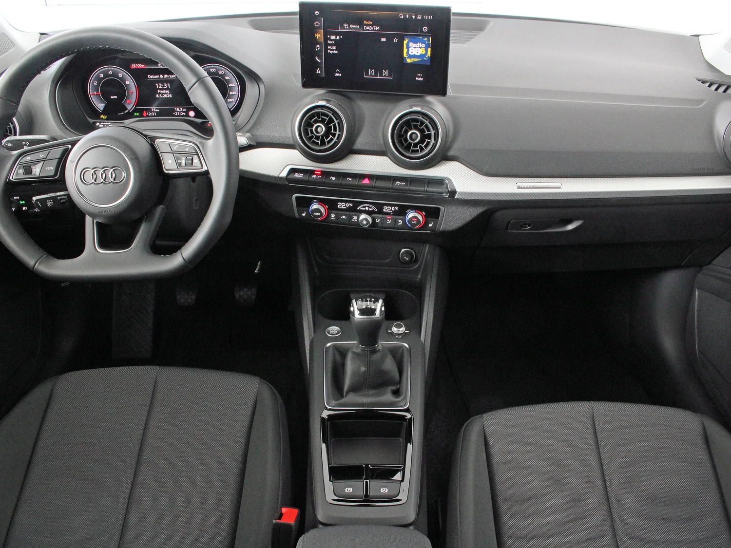 Bild eines Q2 35 TFSI admired