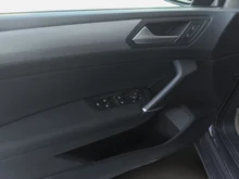 VW Touran Friends TDI in URANOGRAU