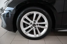 Audi A3 Sportback 35 TDI S line in schwarz - metallic