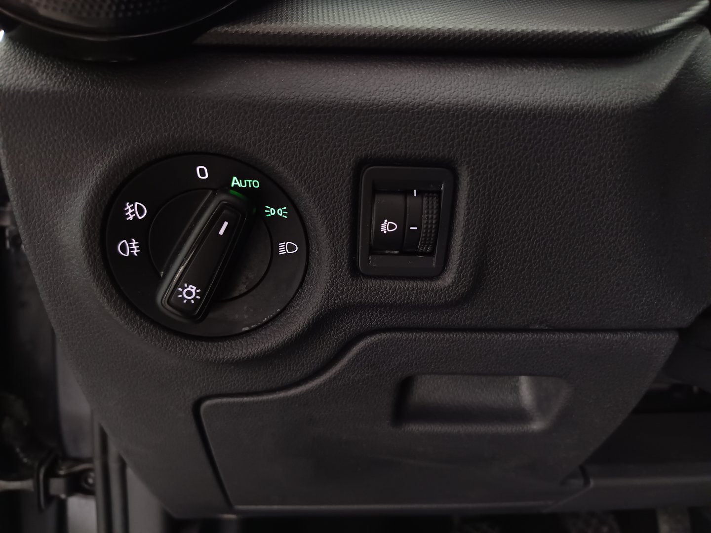 Škoda Fabia Essence TSI | Bild 12 von 29