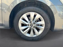 Škoda Octavia Combi Selection TDI DSG in Graphit-Grau Metallic