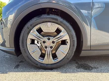 CUPRA Raval PLUS 37 kWh 99 kW/135 PS in Magnet-Grau Metallic