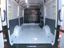 VW Crafter 35 Kastenwagen L3H3 TDI in candyweiß