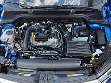 Škoda Kamiq Selection TSI in Race-Blau Metallic