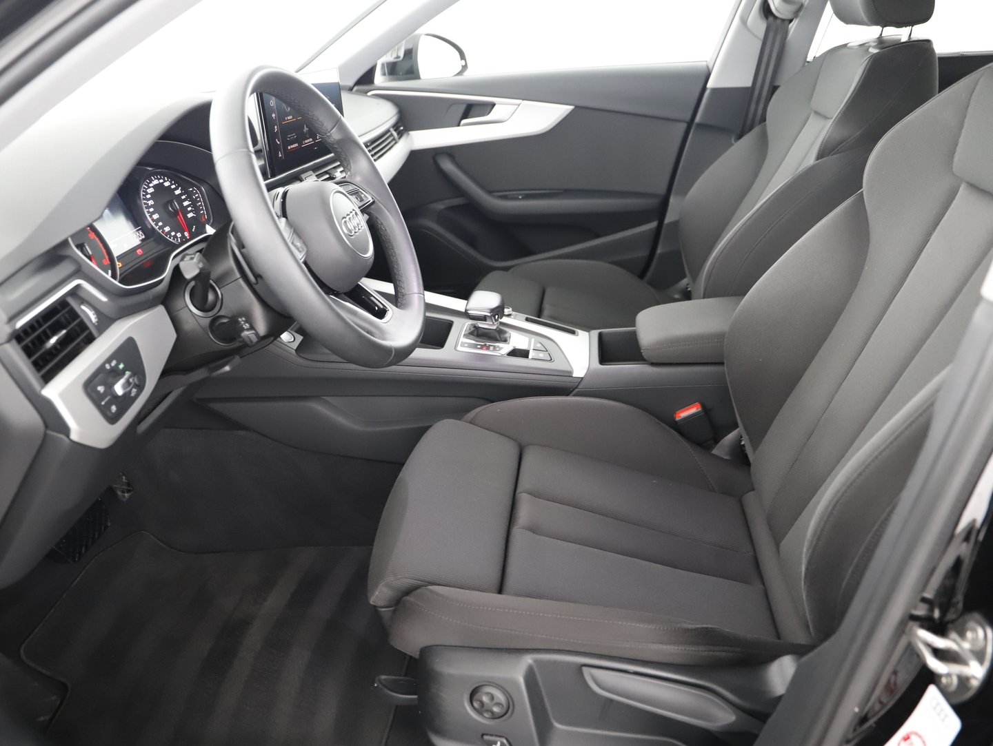 Audi A4 Avant 35 TDI | Bild 4 von 16