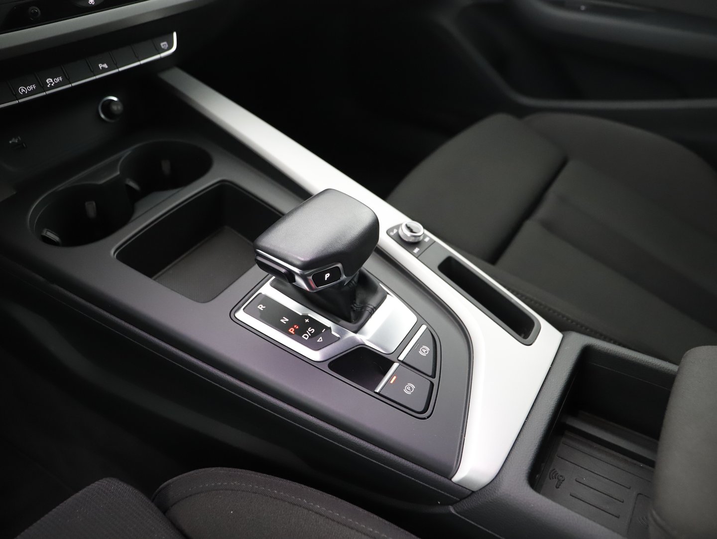 Audi A4 Avant 35 TDI | Bild 11 von 16