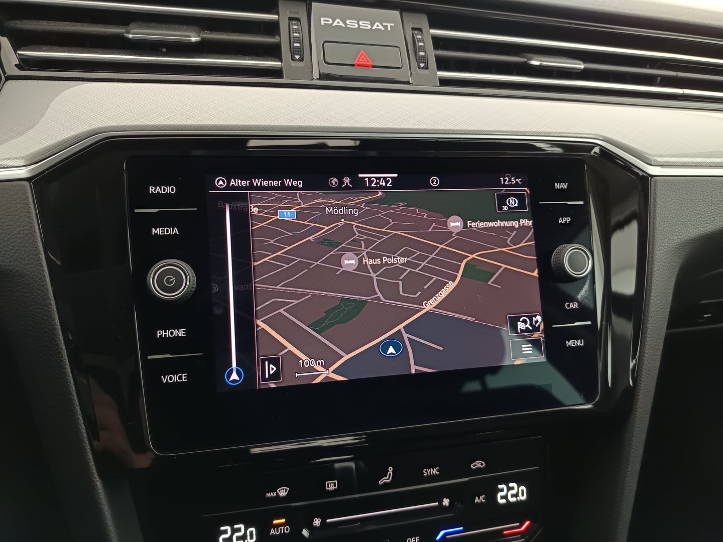 VW Passat Variant Business TDI DSG | Bild 21 von 33