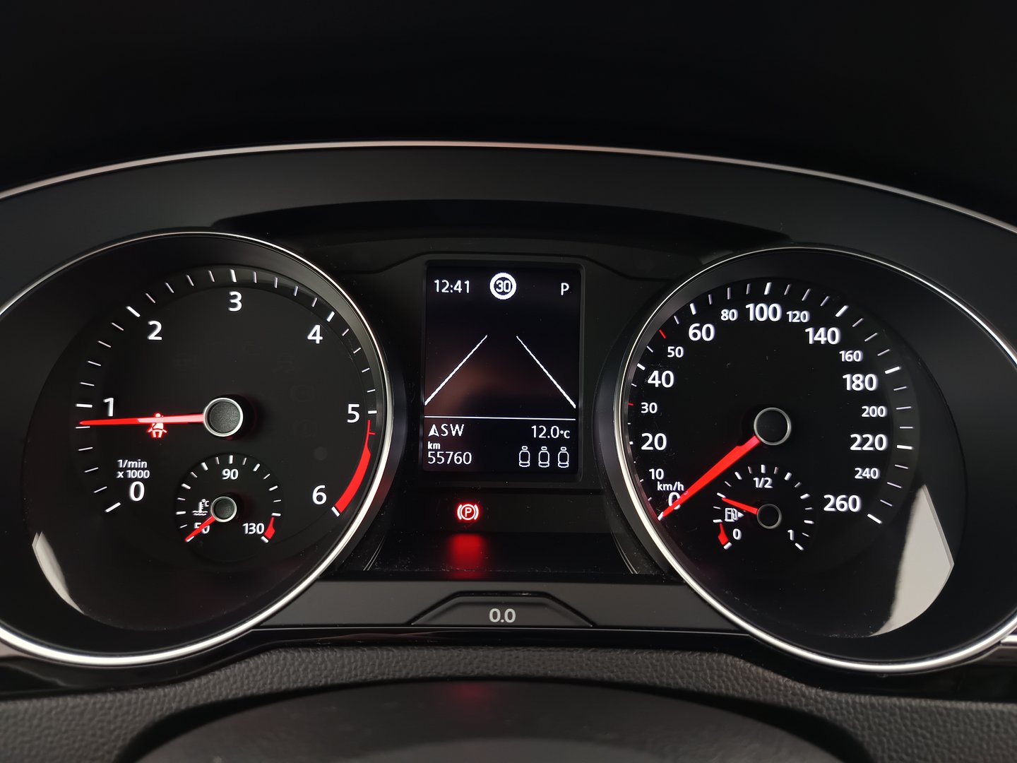 VW Passat Variant Business TDI DSG | Bild 15 von 33