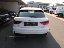 Thumbnail-Foto von Fahrzeug