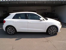 Thumbnail-Foto von Fahrzeug