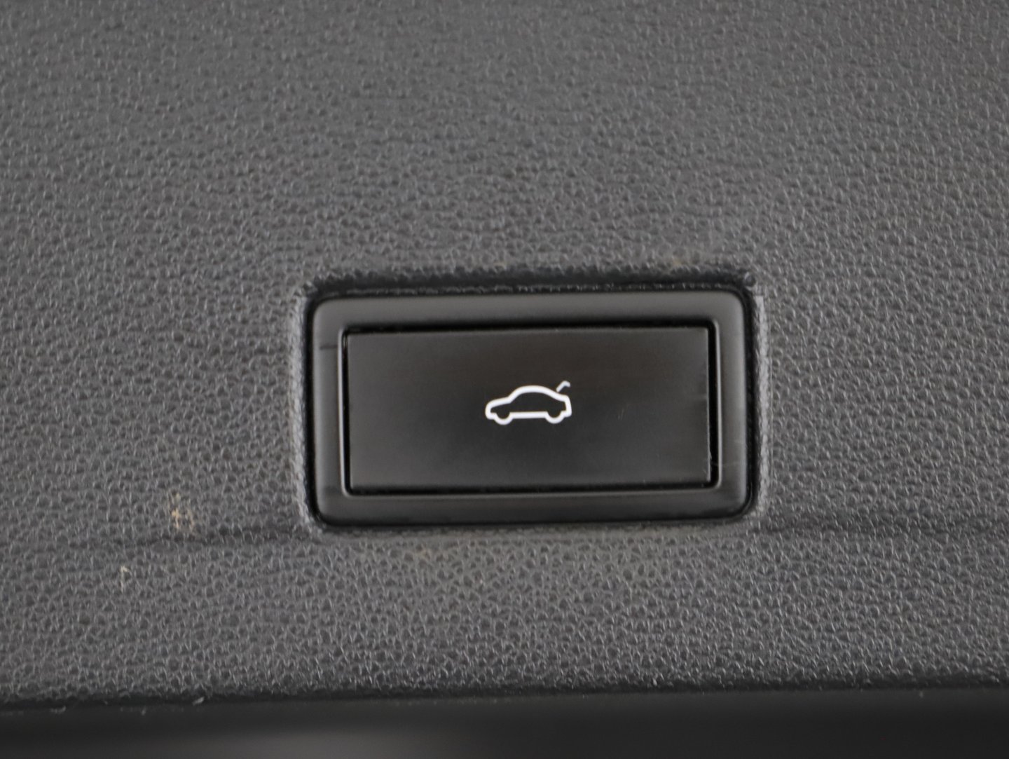 VW T-Roc Sport TSI ACT | Bild 14 von 14