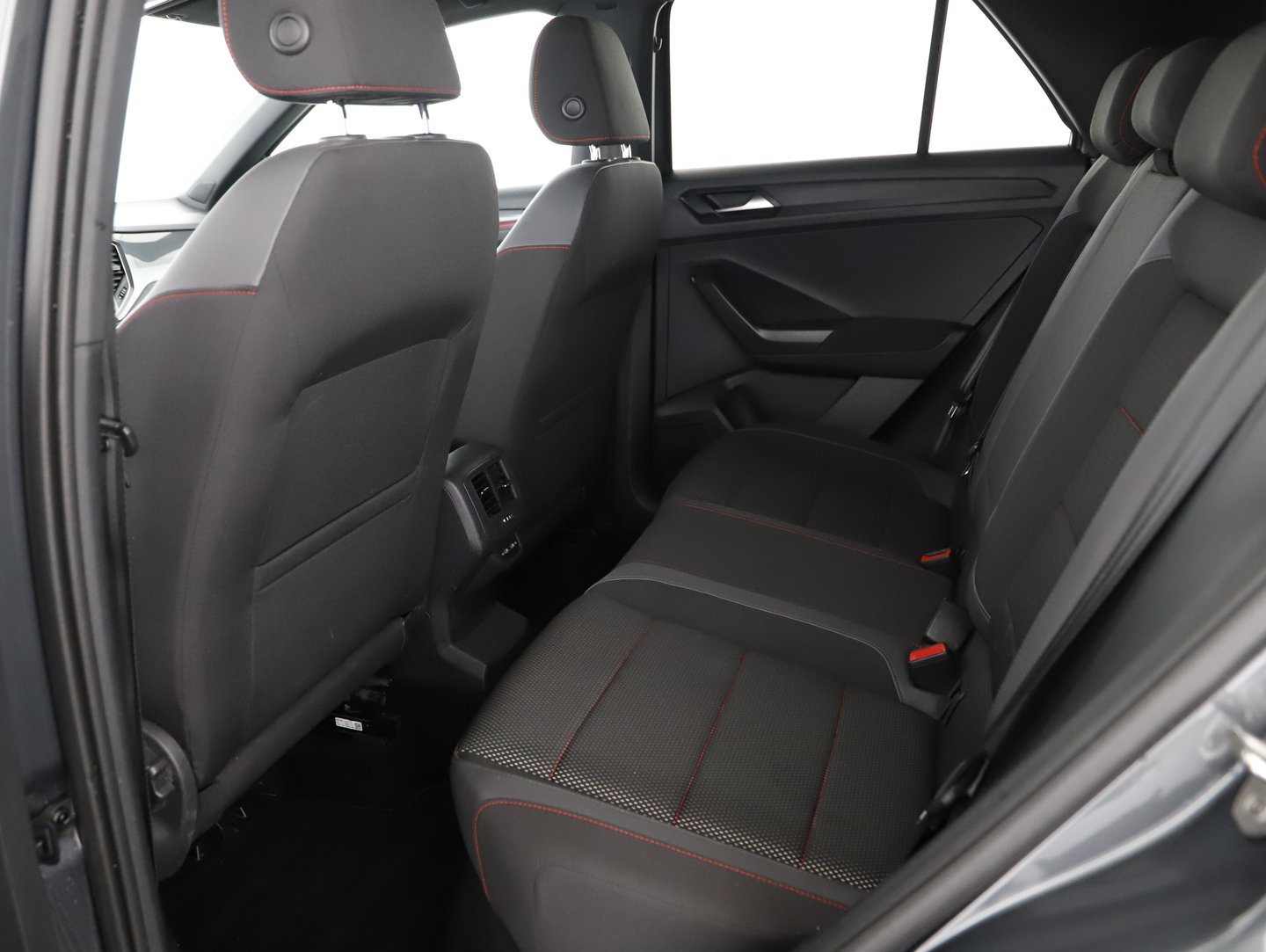 VW T-Roc Sport TSI ACT | Bild 9 von 14