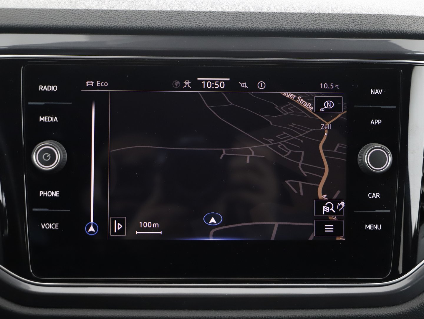 VW T-Roc Sport TSI ACT | Bild 11 von 14