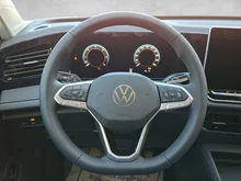 VW Tiguan Friends TDI 4MOTION DSG in Oryxweiß Perlmutteffekt