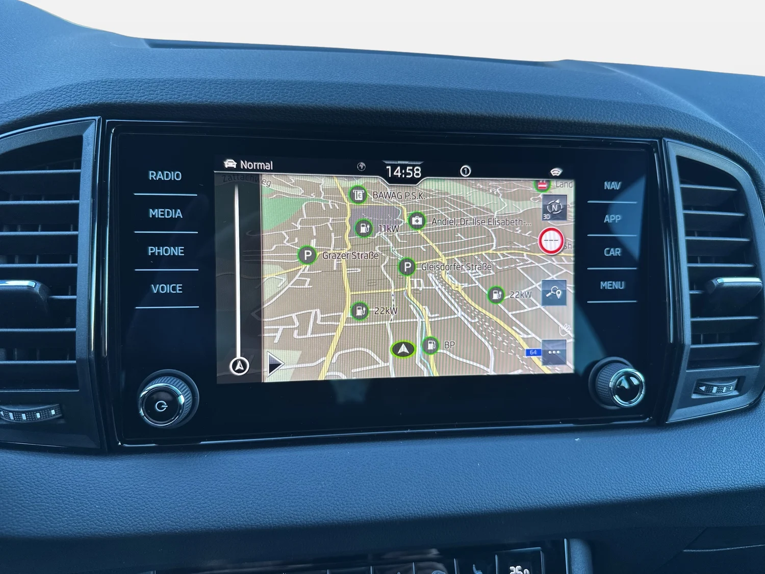 Bild eines Karoq Sportline TSI DSG ACT