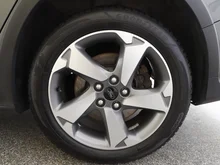 Ford Focus Traveller 1,0 EcoBoost Active Business in Magnetic-Grau