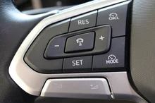 VW Passat Variant Business TDI DSG in GRENADILLSCHWARZ METALLIC