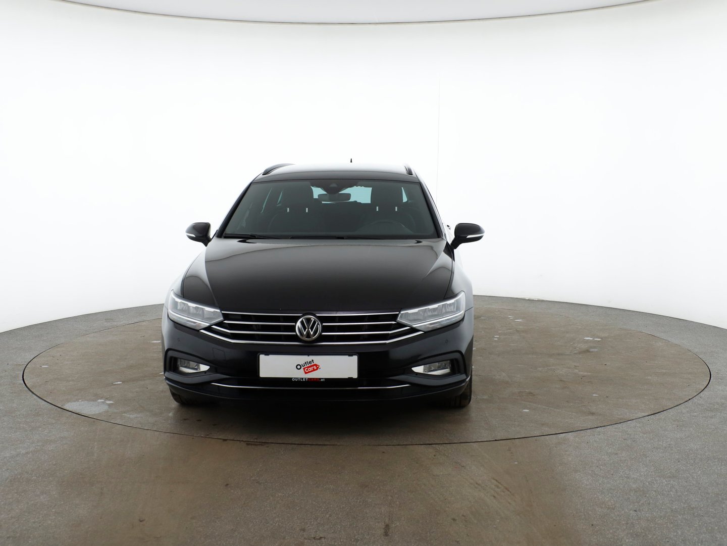 VW Passat Var. Business TDI SCR 4MOTION DSG | Bild 2 von 30