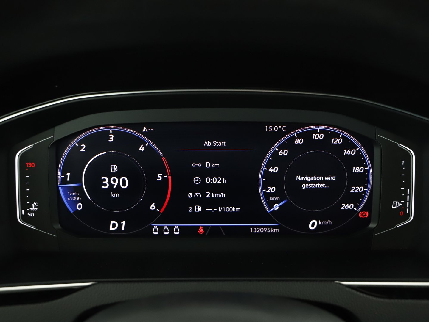 VW Passat Var. Business TDI SCR 4MOTION DSG | Bild 15 von 30